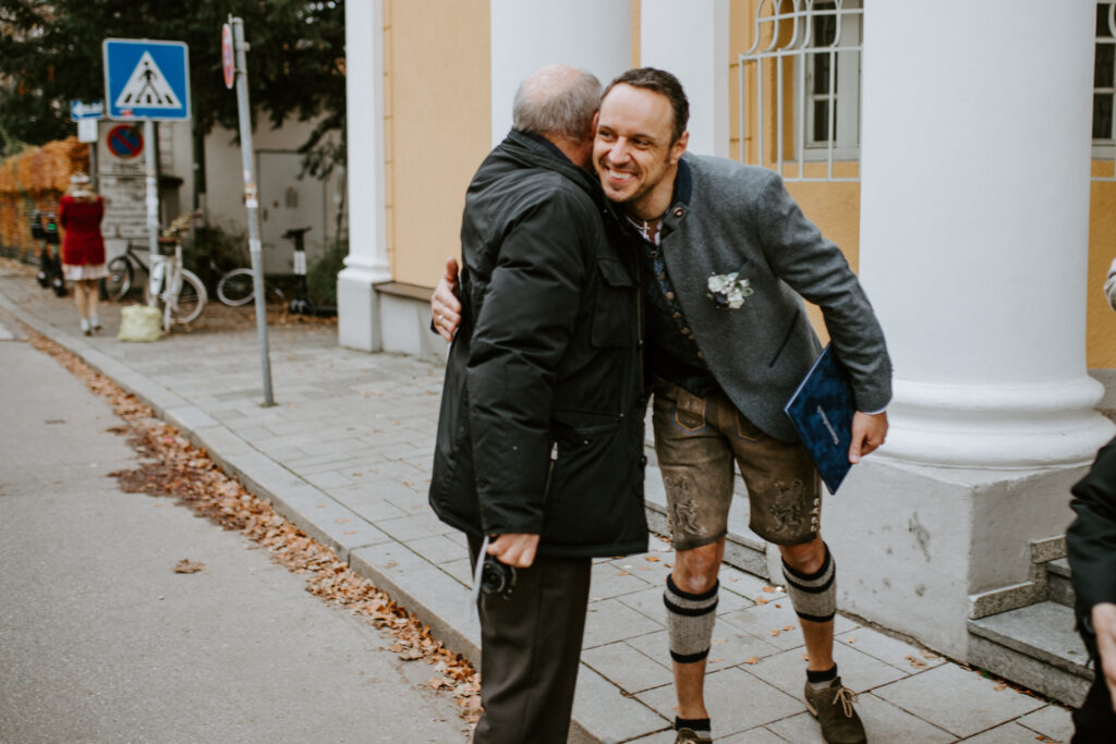 Hochzeit im Standesamt Mandlstraße München Hochzeitsfotograf Nicole Frank